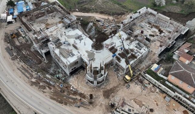 Başiskele Termal Tesis yükseliyor