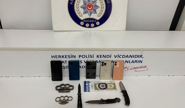 Sokak ortasında gasp yapan 3 kişi tutuklandı