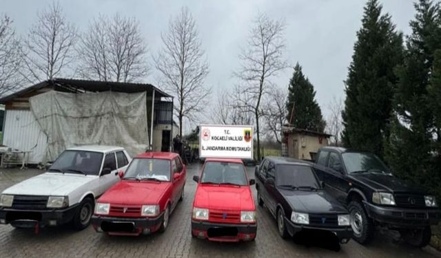 Kocaeli'de araçları change edip satan 3 kişi tutuklandı!