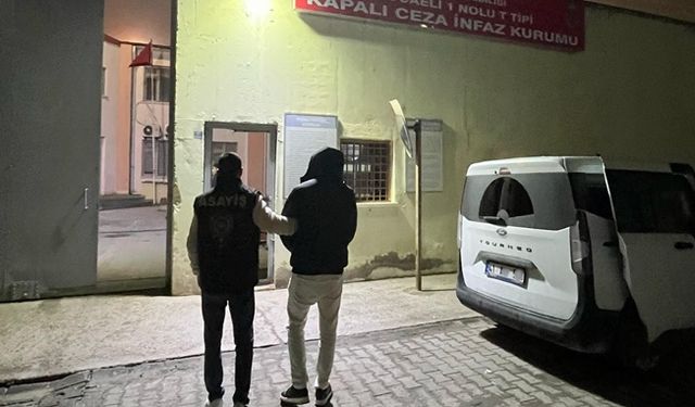 Trafik kazasında bir kişiyi bıçaklayan zanlı tutuklandı