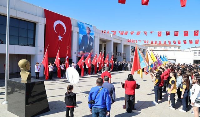 19 Mayıs kutlamaları Gebze'de geniş bir katılımla gerçekleşti!