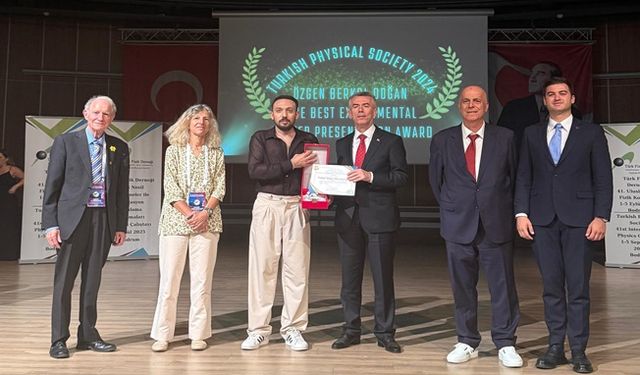 GTÜ Öğrencisine Türk Fizik Derneği’nden Ödül