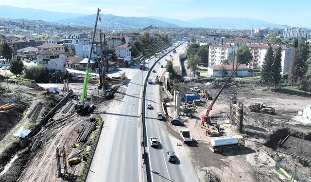 Başiskele Kavşağı Projesi’nde Fore kazıklar çakılıyor