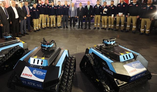 Vali Aktaş Göz Kulak Ekibi ve A-Takımı Yeni Hizmet Araçlarının Tanıtım Töreni Yapıldı