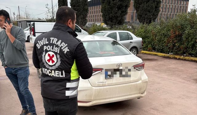 Kocaeli’de korsan taksicilik yapan şahıs cezadan kaçamadı!