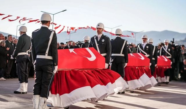 Yalova’da şehit polisler için tören düzenlendi