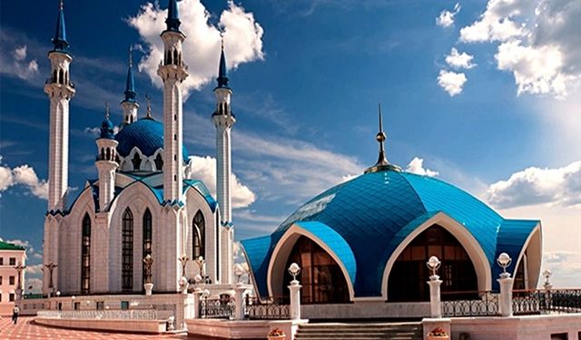 Mukaddes Üç Aylar Yarın Başlıyor