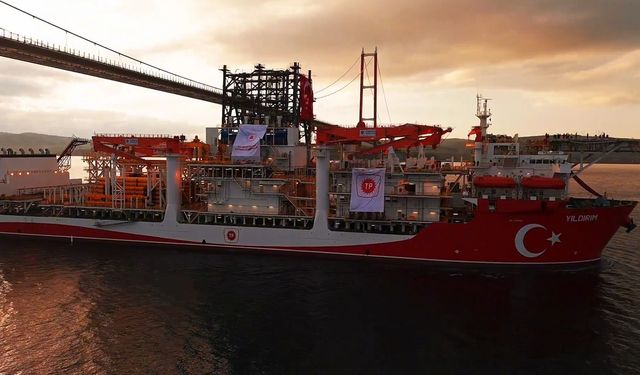 Sondaj filosunun yeni üyesi  'Yıldırım' Karadeniz’e doğru yola çıktı