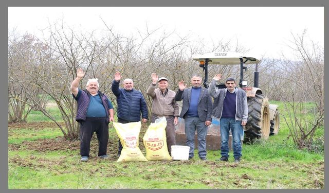 Kocaeli'de gübreler toprakla buluşuyor, yüzler gülüyor