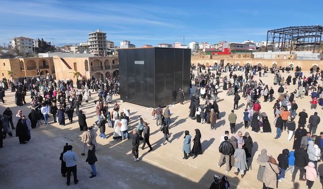 Çayırova Mekke Film Platosu, ziyaretçi akınına uğradı