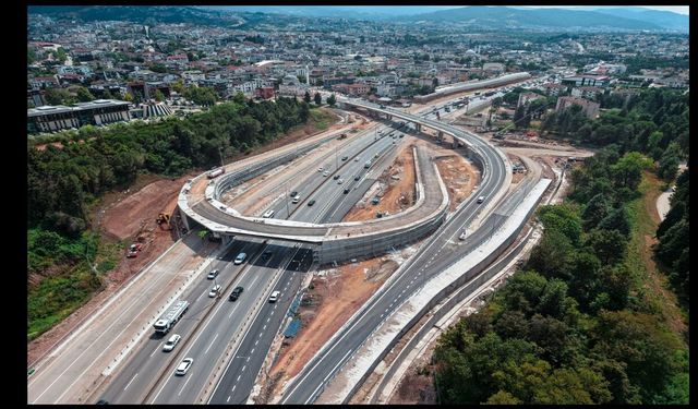 Başiskele Kavşağı’nda trafiğe 8 saatlik mola