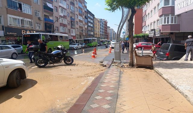 Ana hat patladı Trafik felç oldu