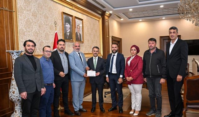 Kocaeli Sivas Dernekler Federasyonu'ndan Vali Aktaş'a Davet