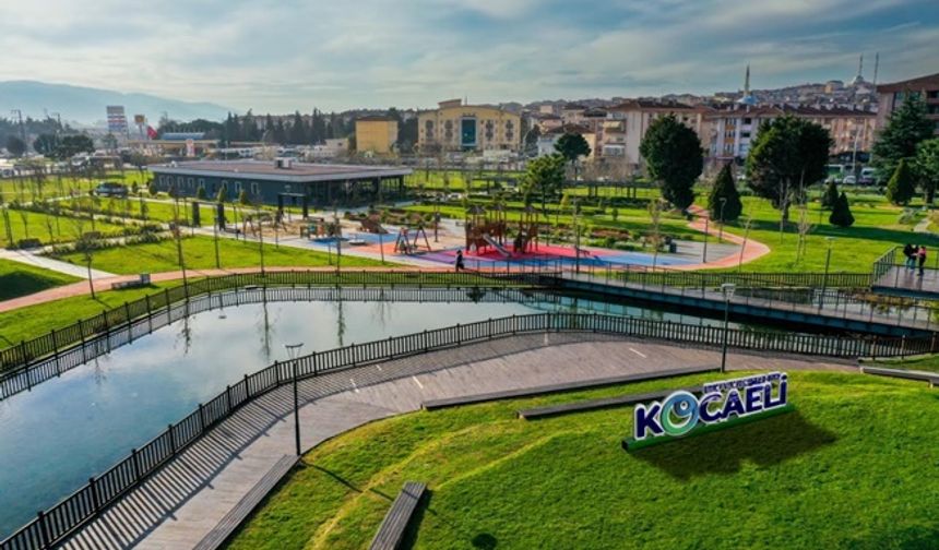 Büyükşehir Derince Kütüphanesi hizmete giriyor