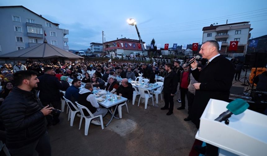 Yörükler Derince’deki iftarda buluştu