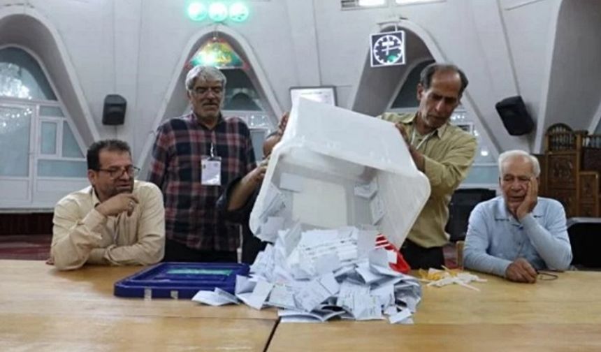 İran'da zafer Pezeşkiyan'ın