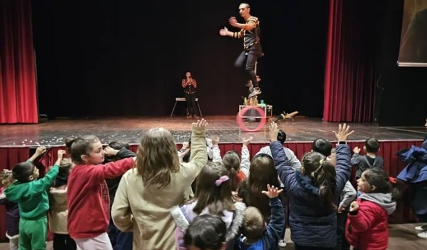 Kocaeli Gölcük’te muhteşem gösteriler