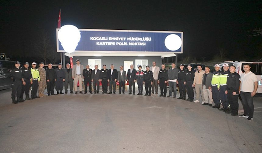 Vali İlhami Aktaş, Kartepe Uygulama Noktasında İftar Yaptı