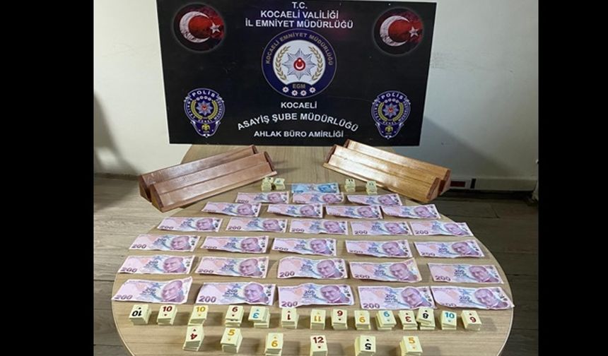 İzmit’te kumar baskını: 4 kişiye 36 bin 988 TL ceza