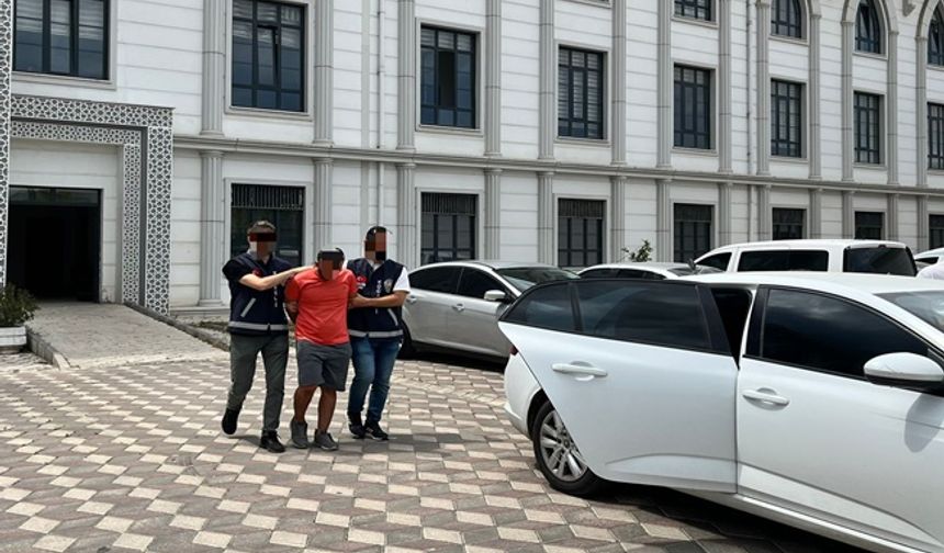 Karamürsel’de Dehşet: Eşinin Gözleri Önünde Öldürüldü, Zanlı Tutuklandı