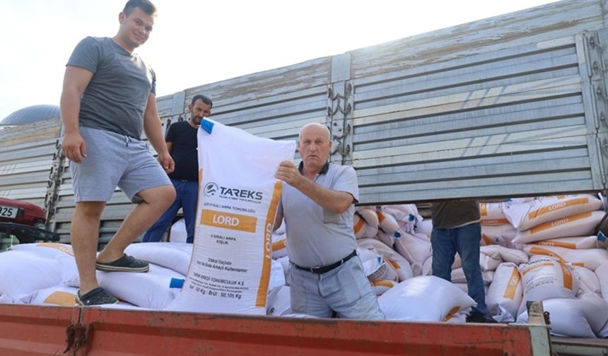Büyükşehir’den çiftçiye yüzde 75 hibeli tohum desteği