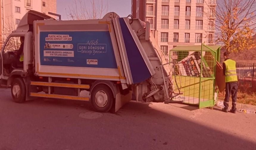 Gebze’de Çöp Kamyonunun Çarptığı Belediye İşçisi Hayatını Kaybetti