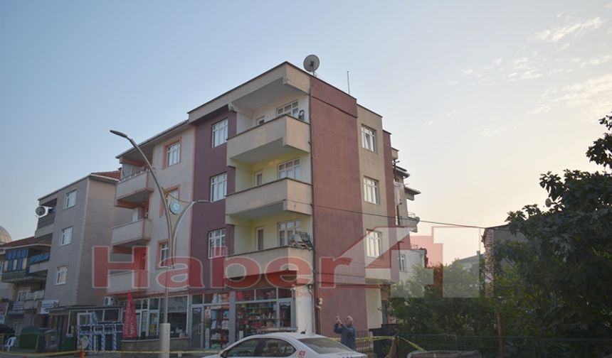Gebze’de 3 Bina Çatlak Şüphesiyle Boşaltıldı