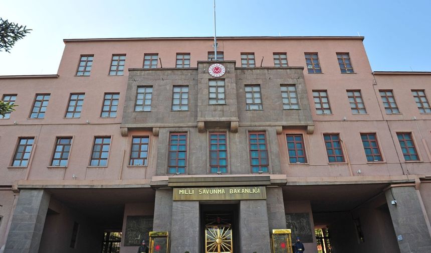 MSB 109 memur ve 1349 sözleşmeli personel alacak