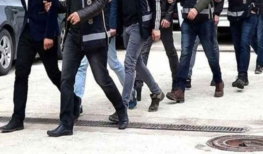 34 İlde FETÖ’ye Büyük Darbe: 77 Şüpheli Yakalandı