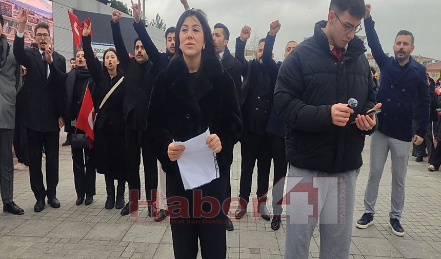 Gebze’de Bayrak Yürüyüşü: Hürriyet ve İstikbal Derneği’nden Sert Açıklamalar