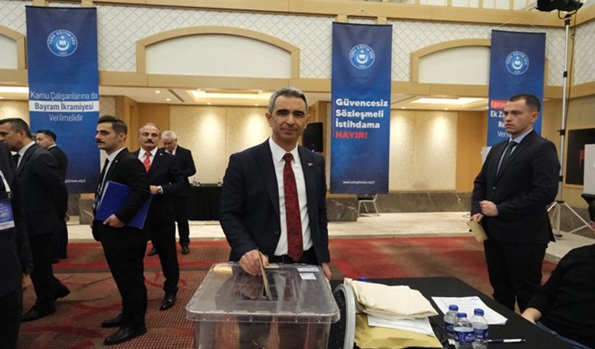 Türk Eğitim-Sen’de Orhan Kütük Güven Tazeledi