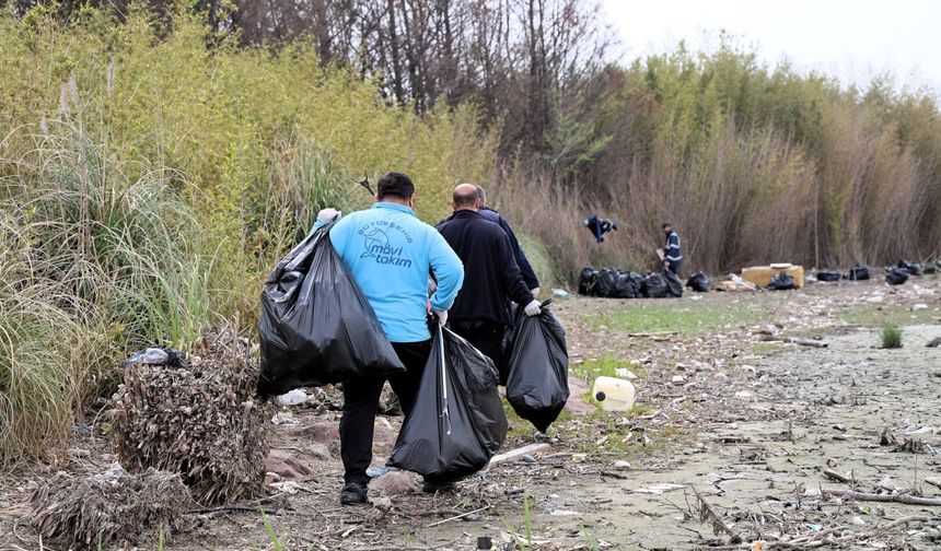 “Mavi Takım”, doğa için yorulmak bilmiyor