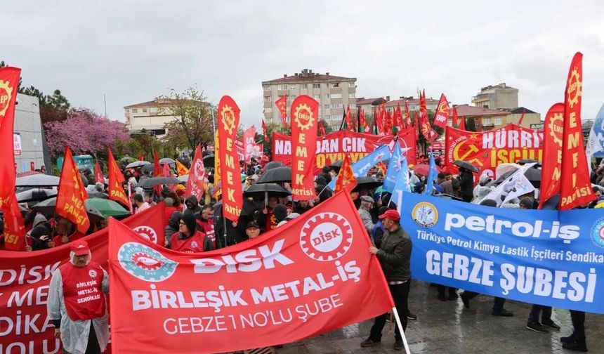 1 Mayıs Emek ve Dayanışma Günü Gebze'de coşkuyla kutlandı