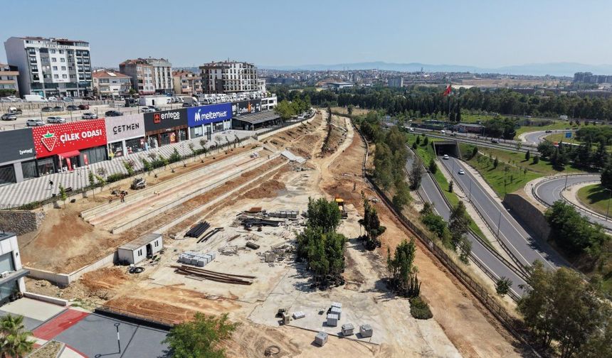 Fatih Sultan Mehmet Parkı’nda çalışmalar sürüyor