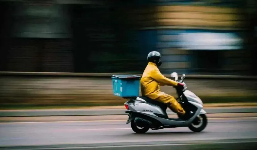Kocaeli’de motosiklet ve kuryelerin trafiğe çıkması yasaklandı!