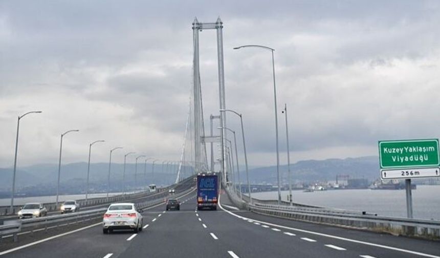 Otoyol ve köprü geçiş ücretlerine yeni zam