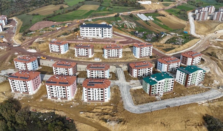 TOKİ Sekbanlı-Sepetçi’de 989 konutun teslim takvimini açıkladı