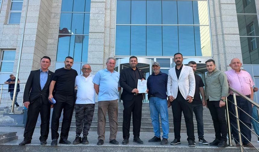 MHP Darıca İlçe Başkanı Yavuz Furunci Mazbatasını Aldı
