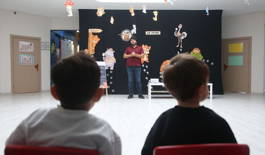 Veteriner olmak isteyen minikler,  sokak hayvanları hakkında bilgi aldı