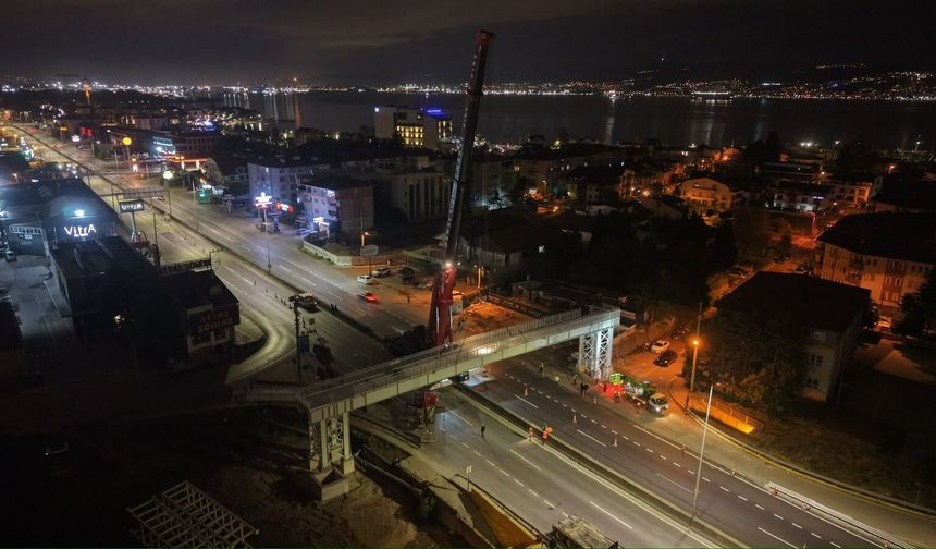 80 tonluk tabliye tek hamlede yerine konuldu