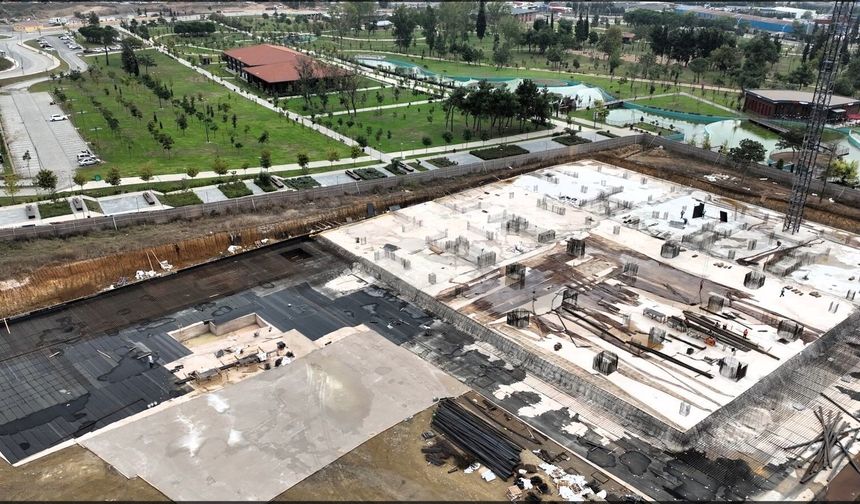 Gebze Millet Bahçesi Camii’nde tempo yüksek