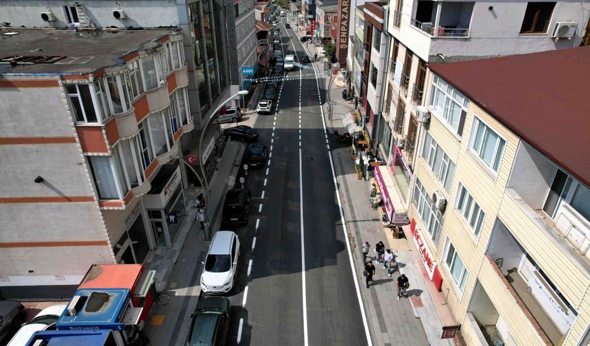 Dilovası’nda yollar yenileniyor, ulaşım rahatlıyor